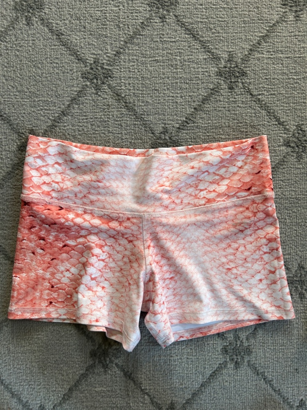 Reel Skipper Classic Yoga Shorts in Mermaid Pattern